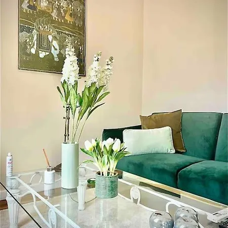 Attico Nel Centro Di サンレモ